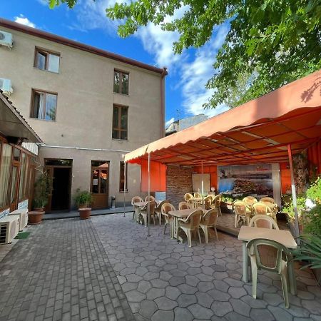 Hotel Old Kayaran Erywań Zewnętrze zdjęcie