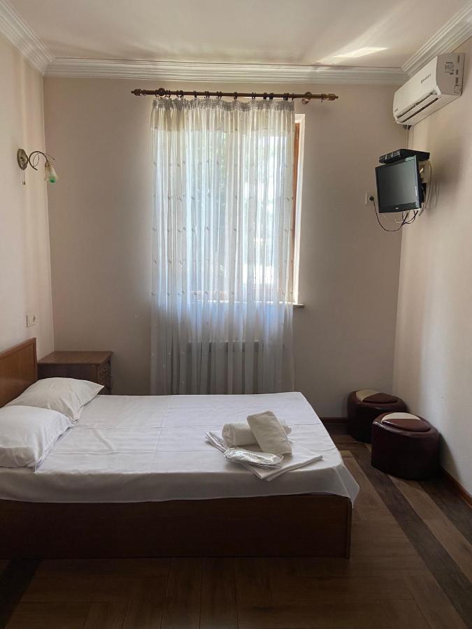 Hotel Old Kayaran Erywań Zewnętrze zdjęcie
